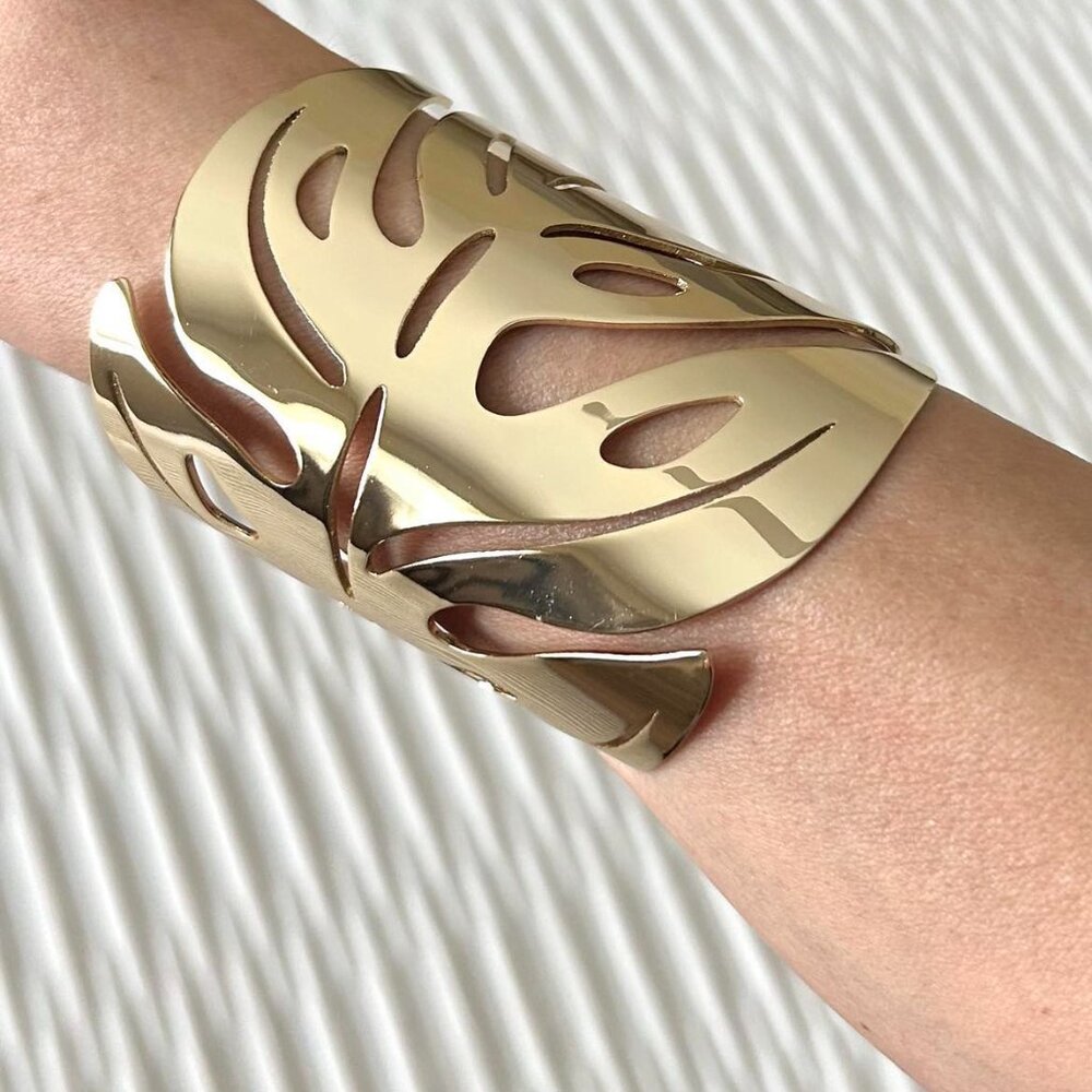 Tommy Bahama Gold Cutout Leaf Cuff Bracelet